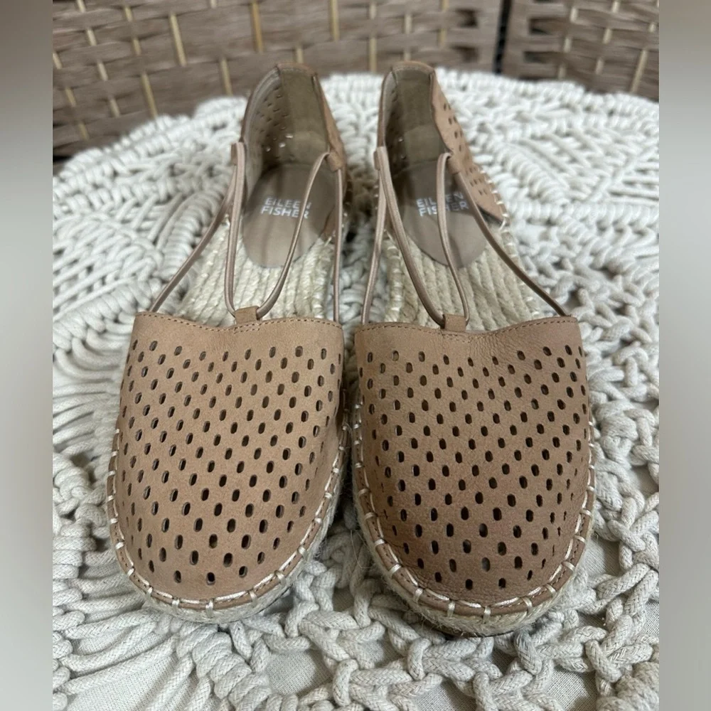 Eileen Fisher Women’s Perforated Lee 2 Espadrille Flats - Size 5